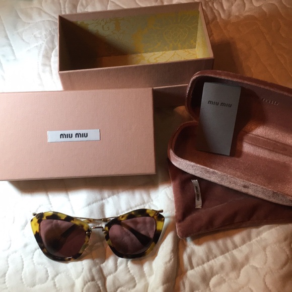 Meet your Posher, Natalie - Picture 1 of 1